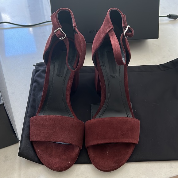BRAND NEW Alexander Wang Abby sandal (suede) - Picture 2 of 6